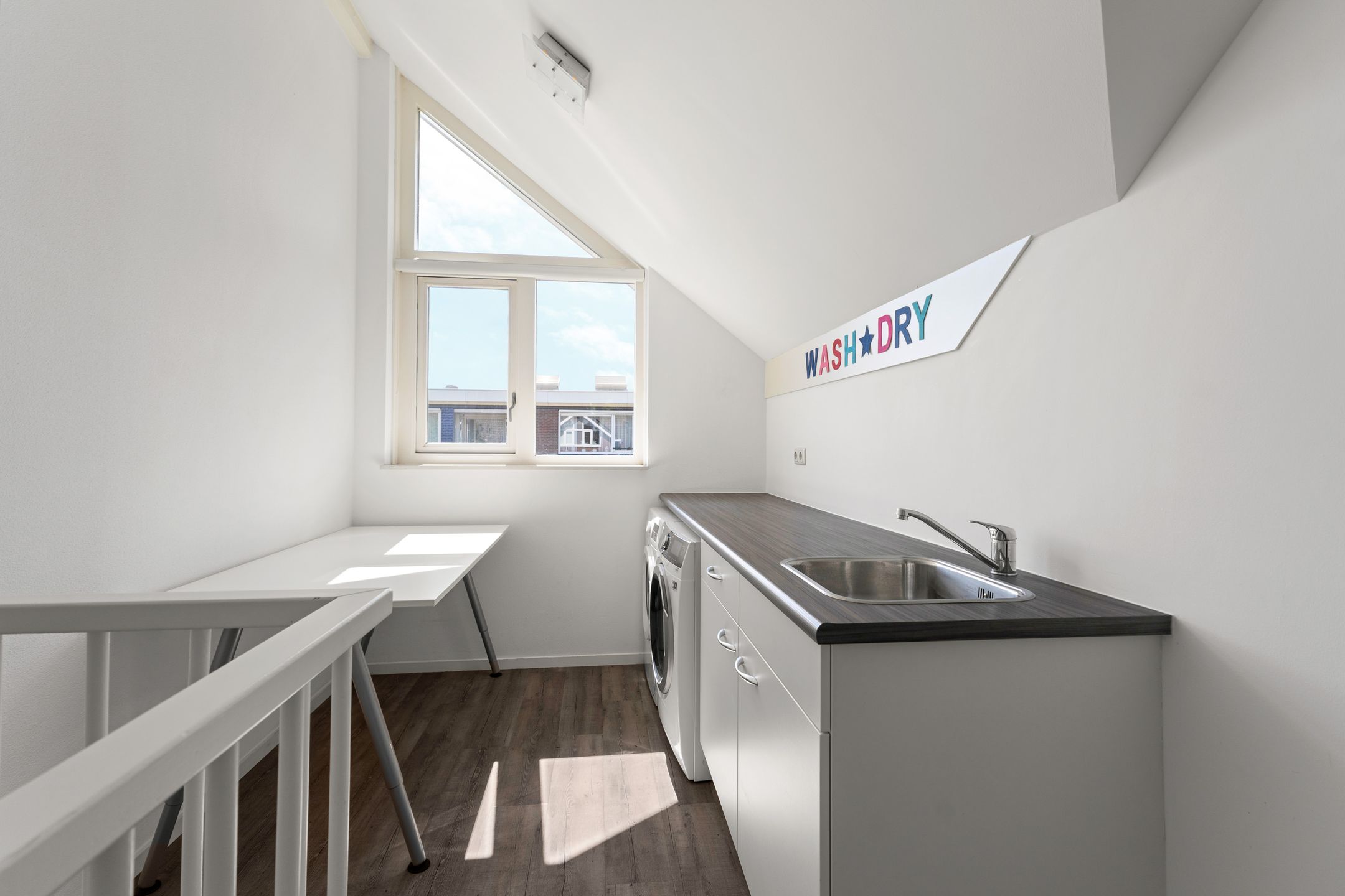 Photo 33 of Dominicanenstraat 12