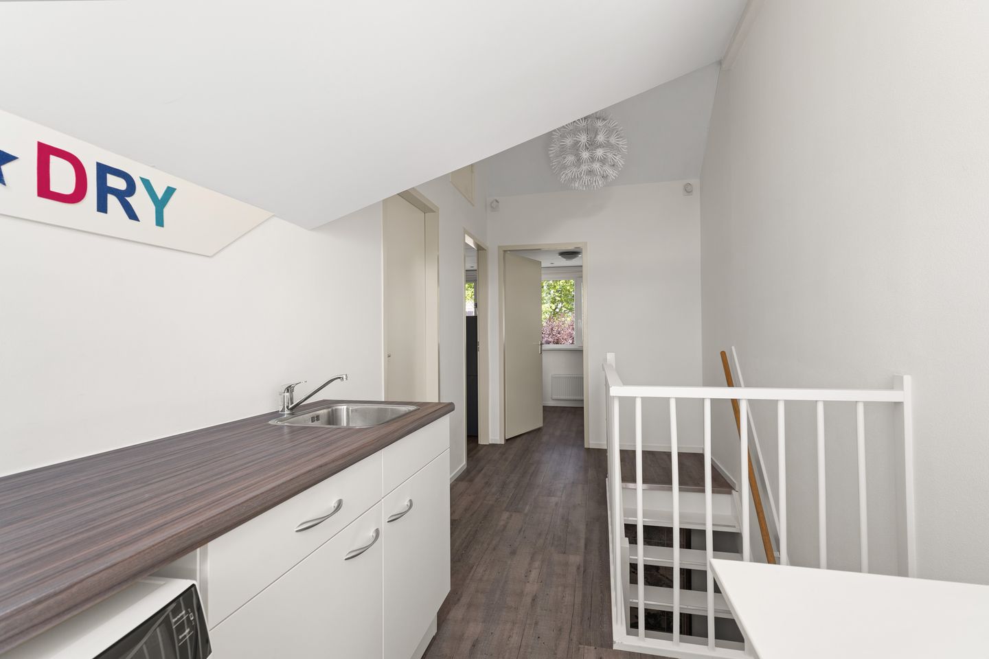 Photo 34 of Dominicanenstraat 12