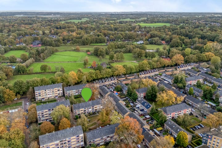 Photo 4 of Niersstraat 57