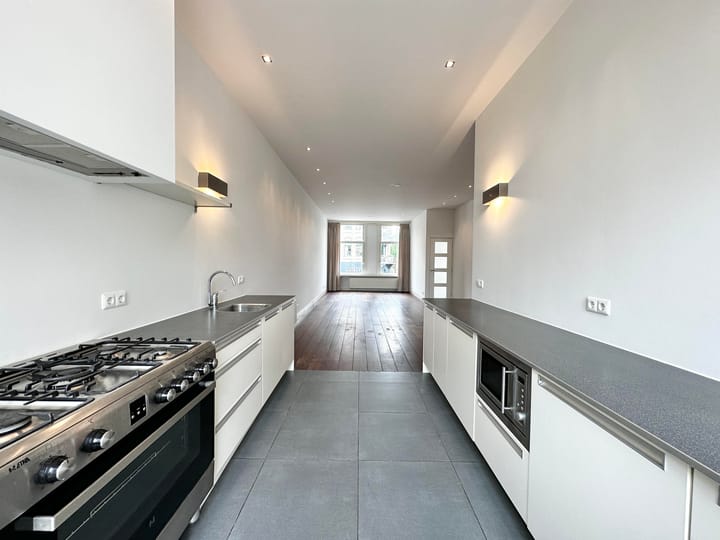 Foto 4 van Middenweg 53-B1