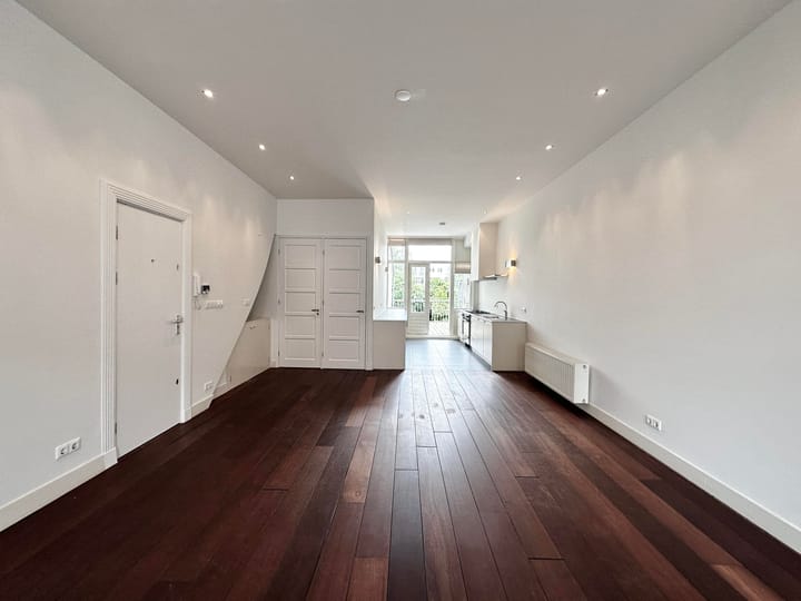 Foto 5 van Middenweg 53-B1