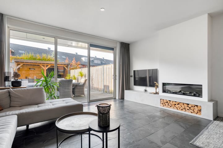 Foto 10 van Fruitweidestraat 38