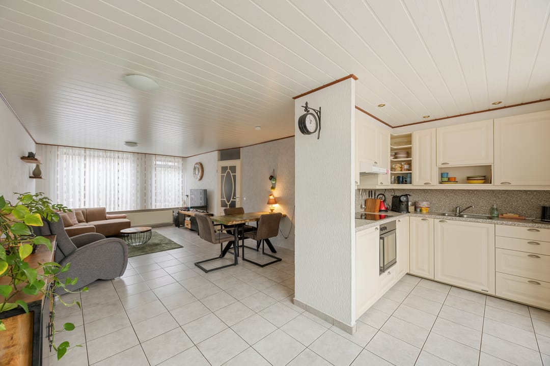 Foto 17 van Leenakker 2