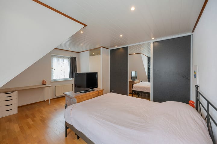 Foto 23 van Leenakker 2