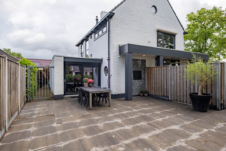 Foto 59 van Vijverstraat 22