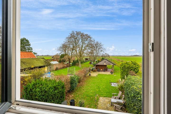 Foto 16 van Woudbloemlaan 12