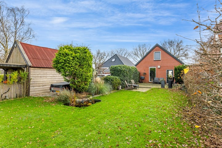 Foto 23 van Woudbloemlaan 12