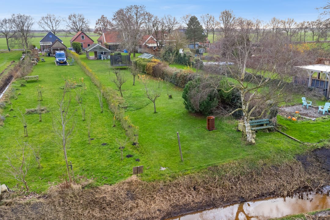 Foto 31 van Woudbloemlaan 12