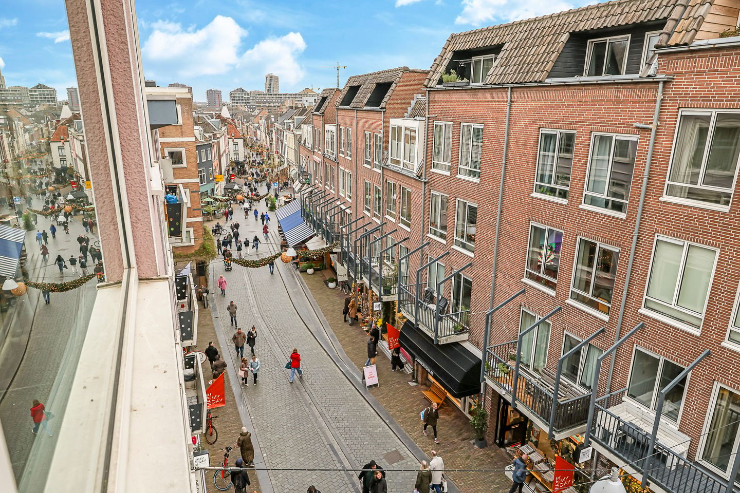 Photo 34 of Stikke Hezelstraat 57