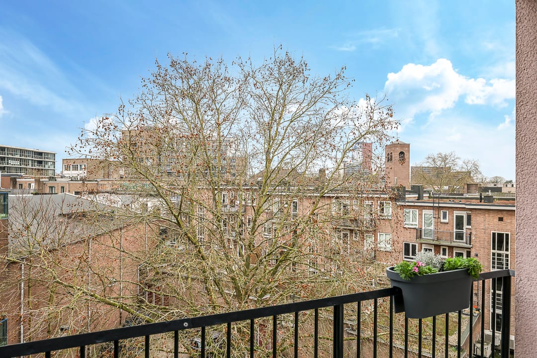 Photo 43 of Stikke Hezelstraat 57
