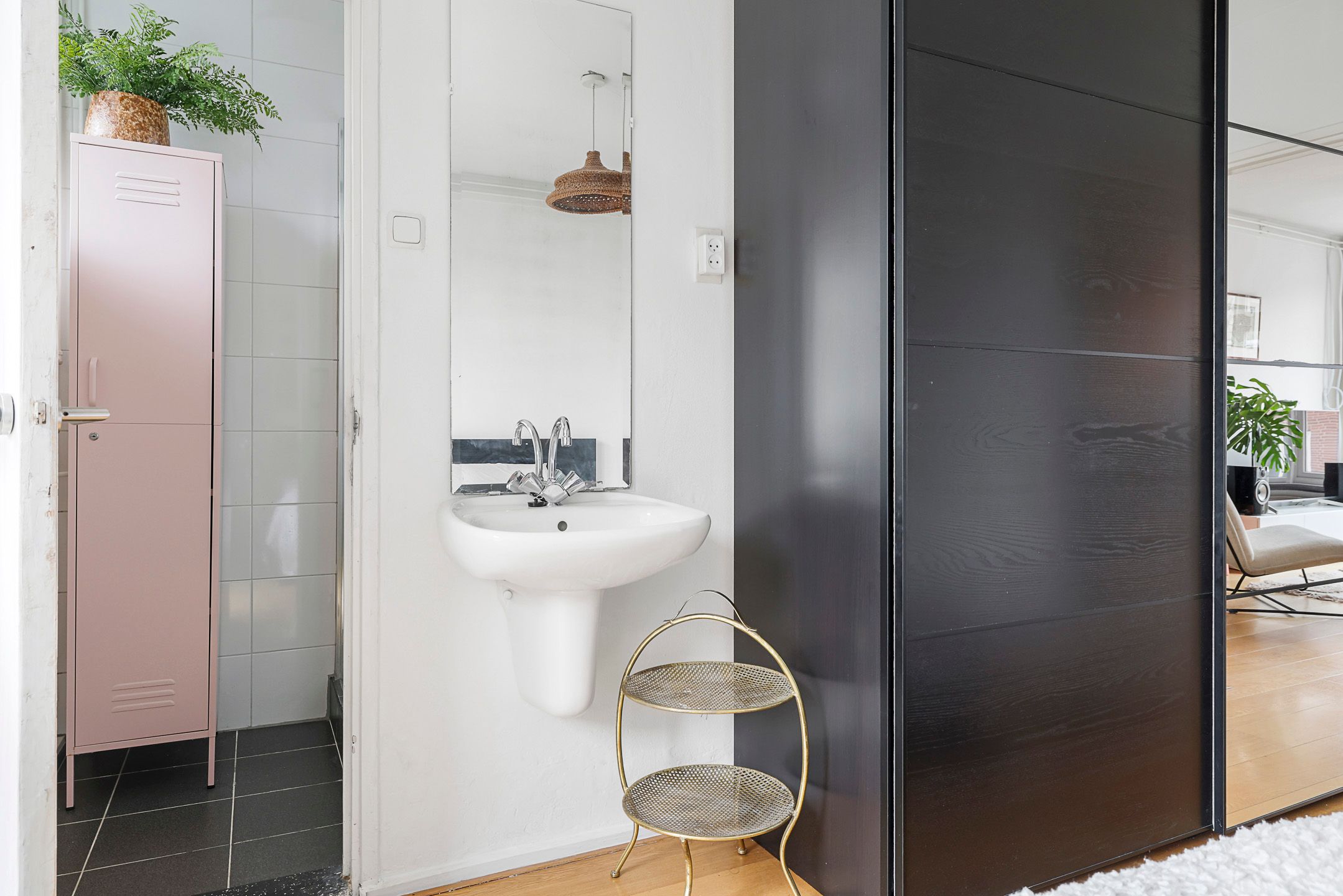 Photo 45 of Stikke Hezelstraat 57