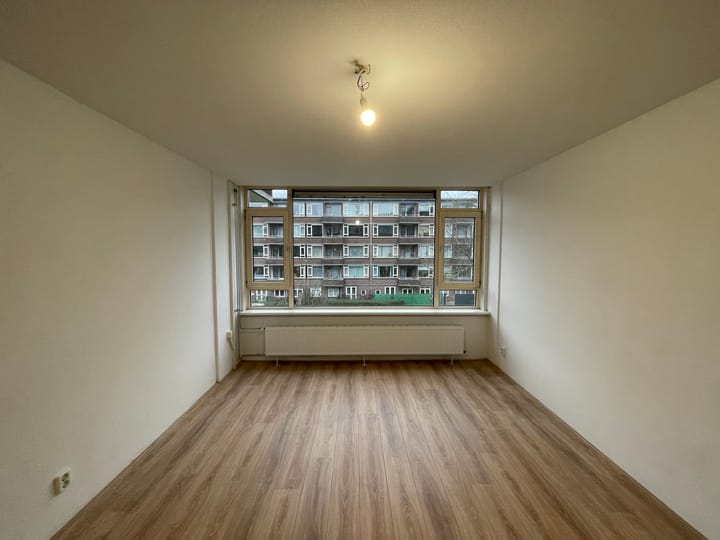 Photo 8 of Helena Mercierstraat 14-1