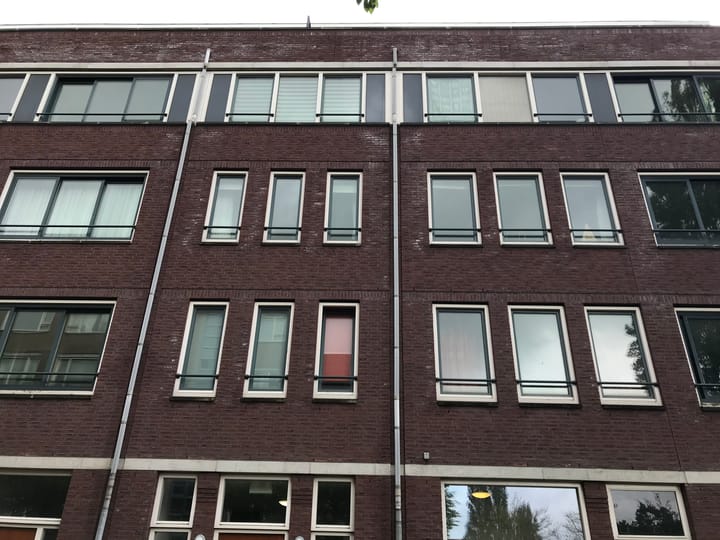 Foto 2 van Preangerstraat 7-F