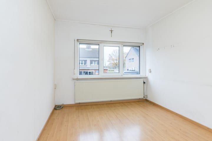 Foto 15 van Eikstraat 75