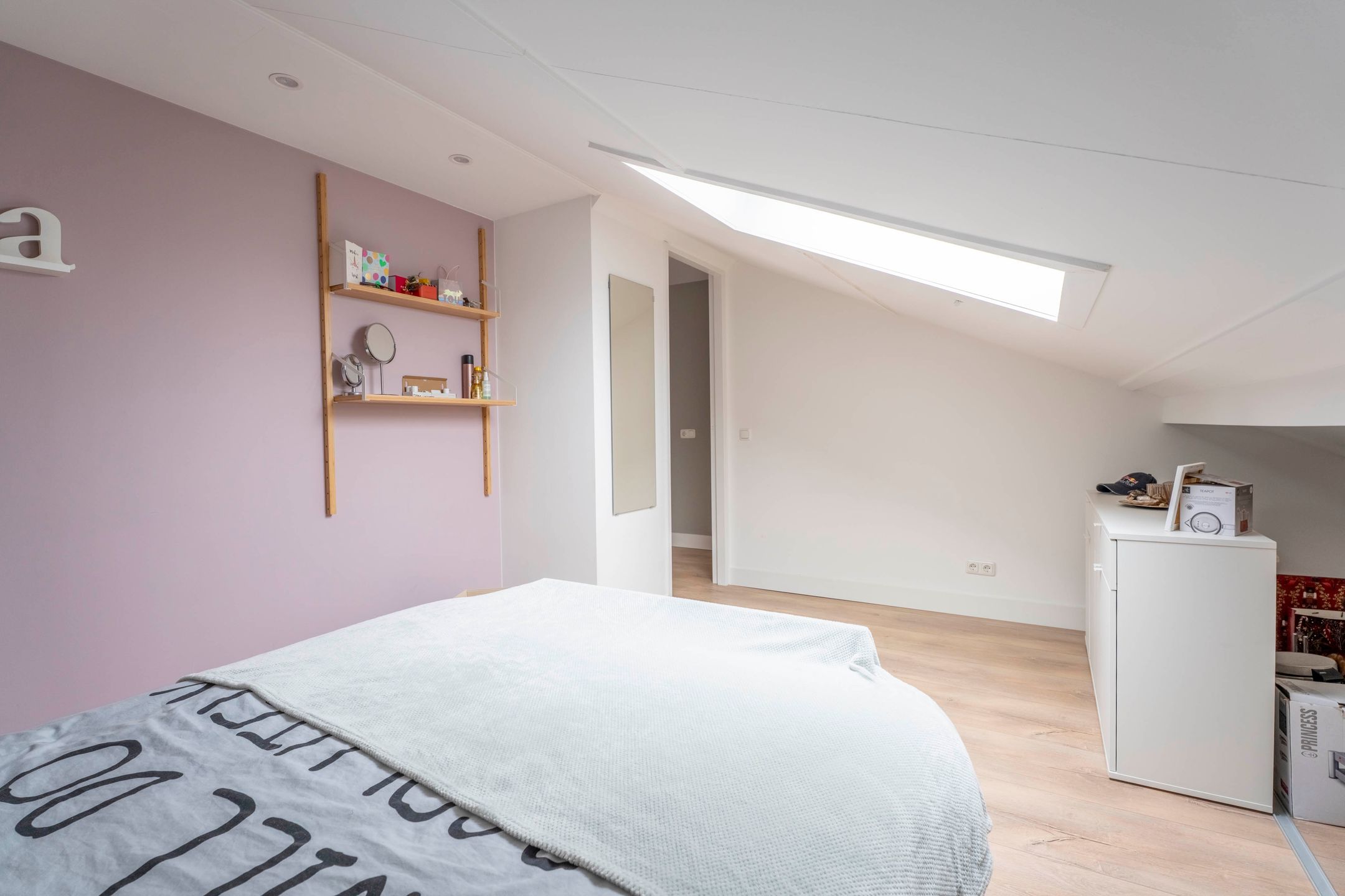 Foto 15 van Parnassia 381