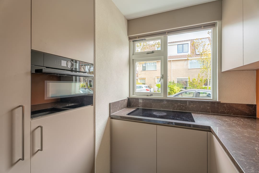 Foto 8 van van Galenstraat 5