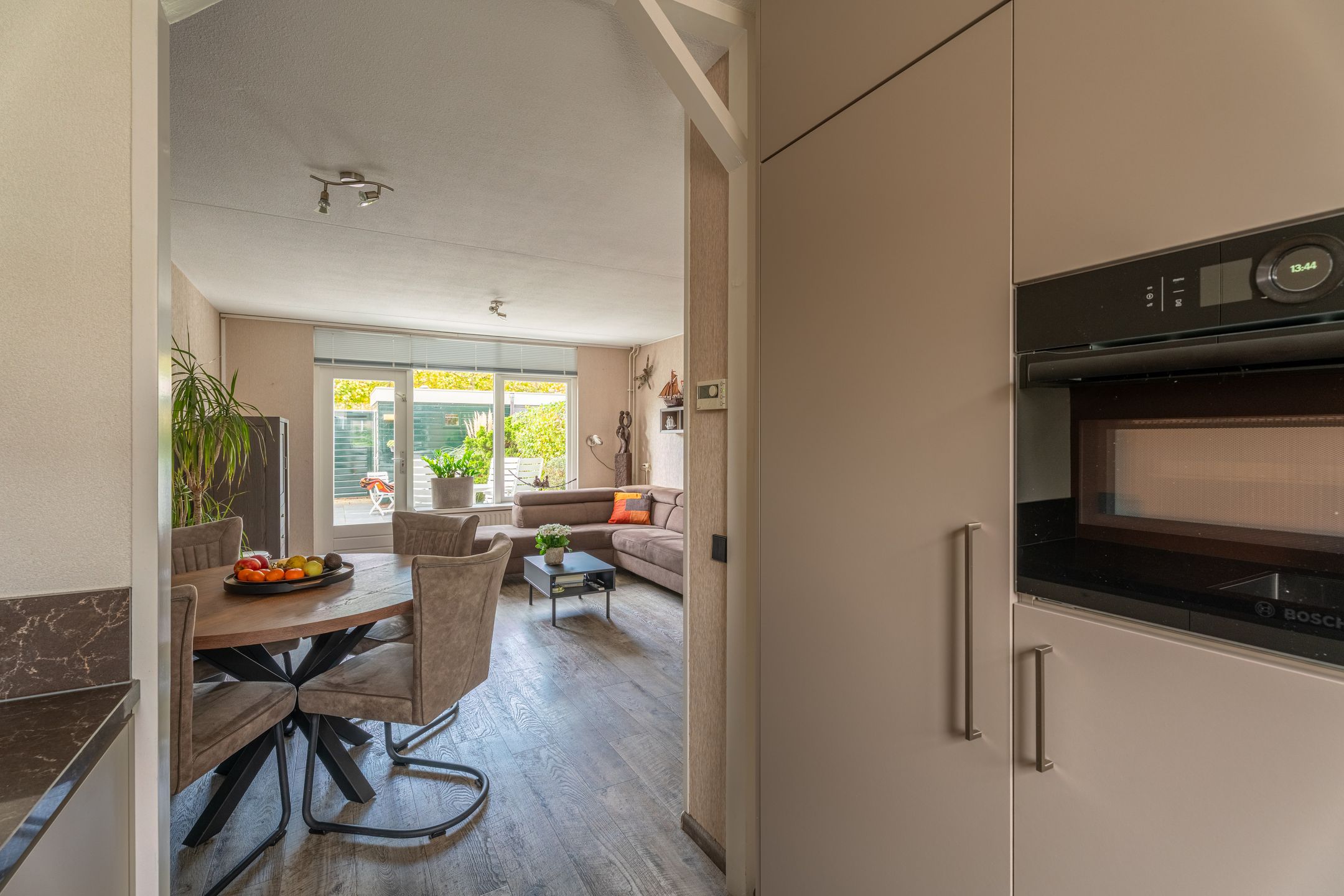 Foto 9 van van Galenstraat 5