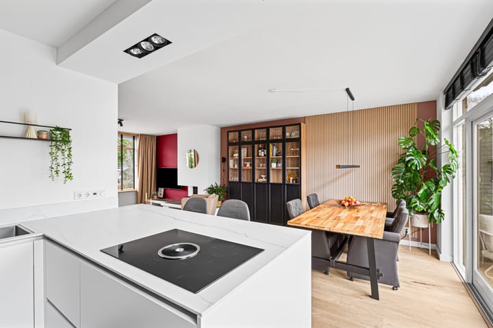 Photo 22 of Isabellalaan 11