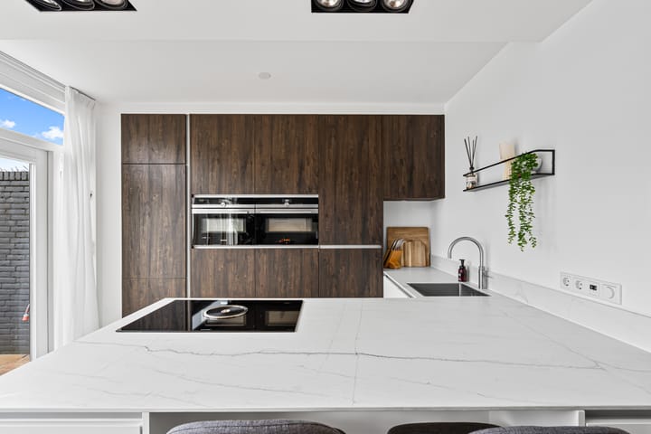 Photo 23 of Isabellalaan 11