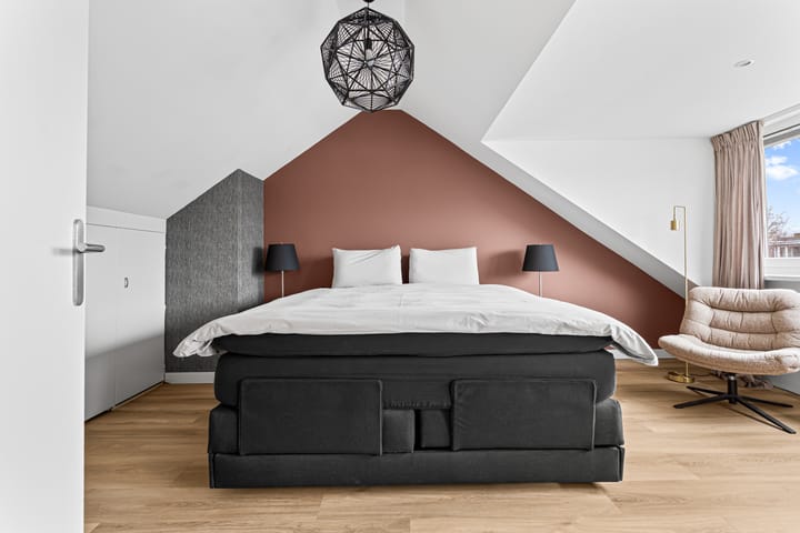 Photo 52 of Isabellalaan 11