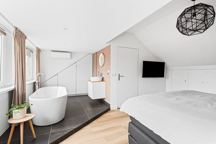 Photo 54 of Isabellalaan 11