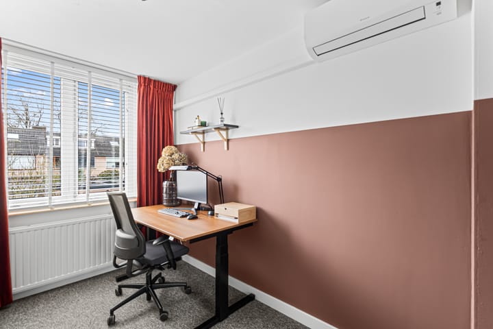 Photo 49 of Isabellalaan 11