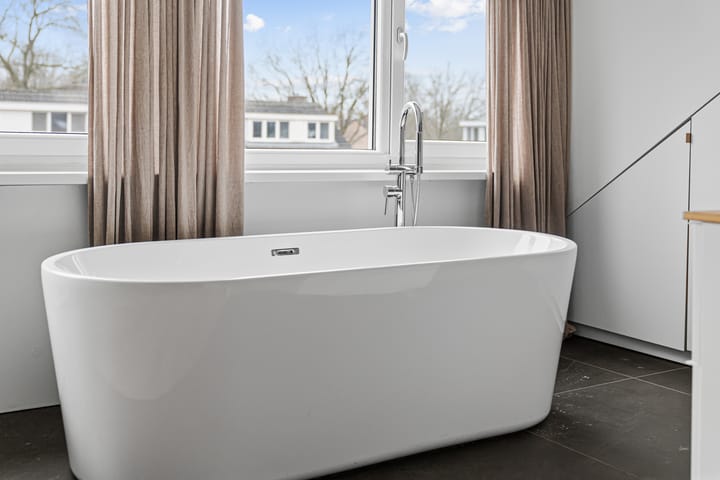 Photo 63 of Isabellalaan 11