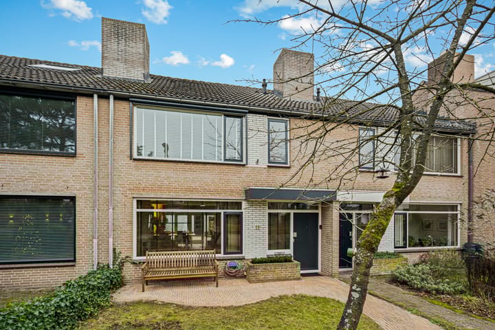 Photo 67 of Isabellalaan 11