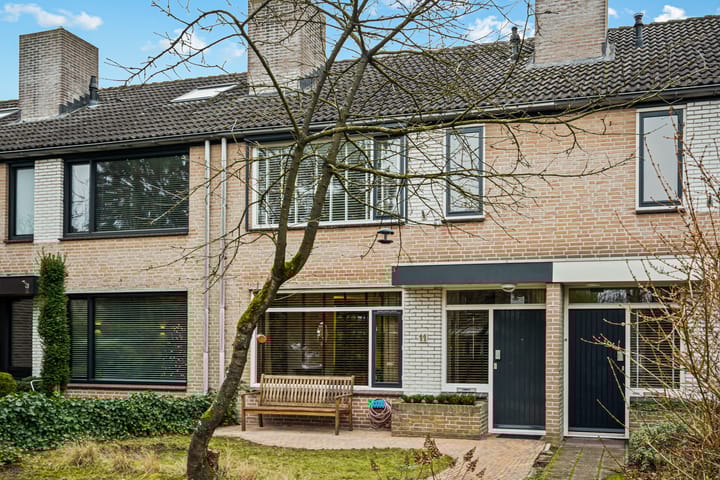 Photo 73 of Isabellalaan 11