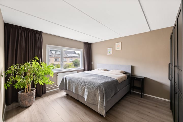 Photo 4 of Pieter Duvelaer van Campenstraat 27