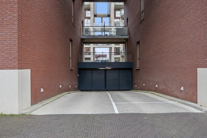 Foto 32 van Hofplein 56