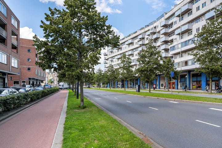 Photo 39 of Weena 911