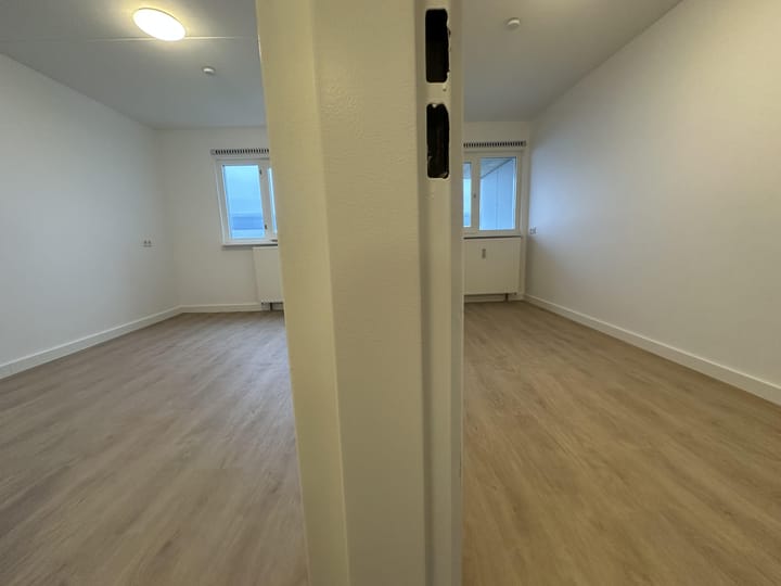 Photo 17 of Weena 911