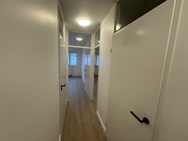 Photo 21 of Weena 911