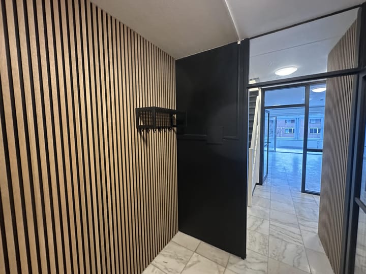 Photo 34 of Weena 911