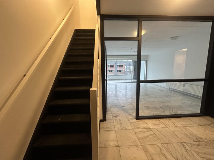 Photo 32 of Weena 911