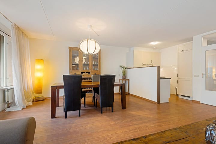 Photo 9 of Concourslaan 52