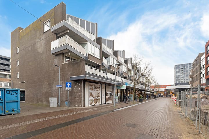 Photo 35 of Concourslaan 52