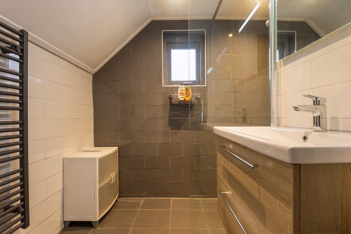 Photo 4 of Spekloane 18