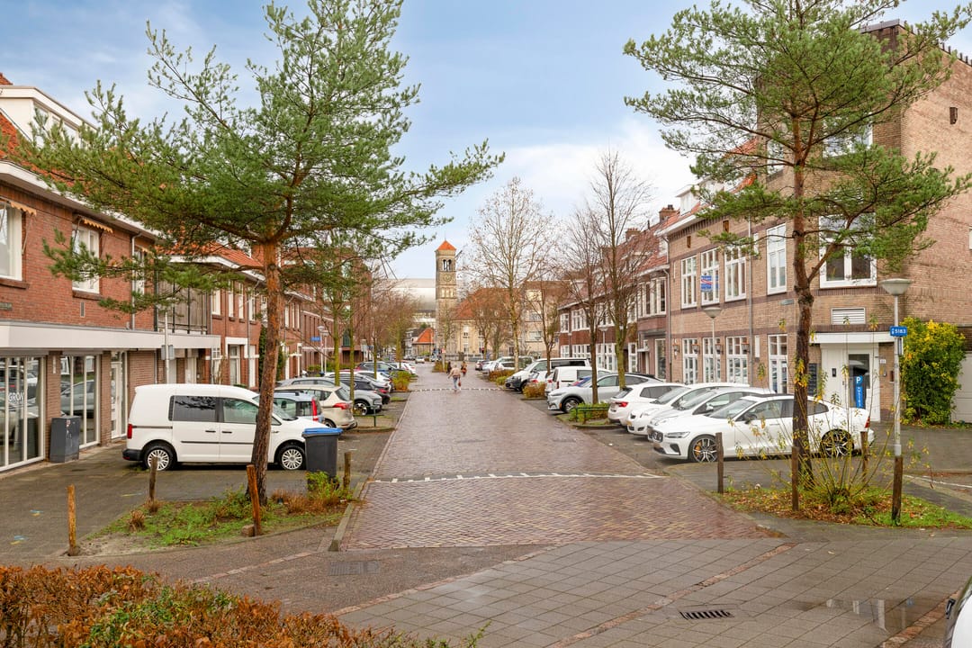 Photo 32 of Lodewijk Napoleonplein 23