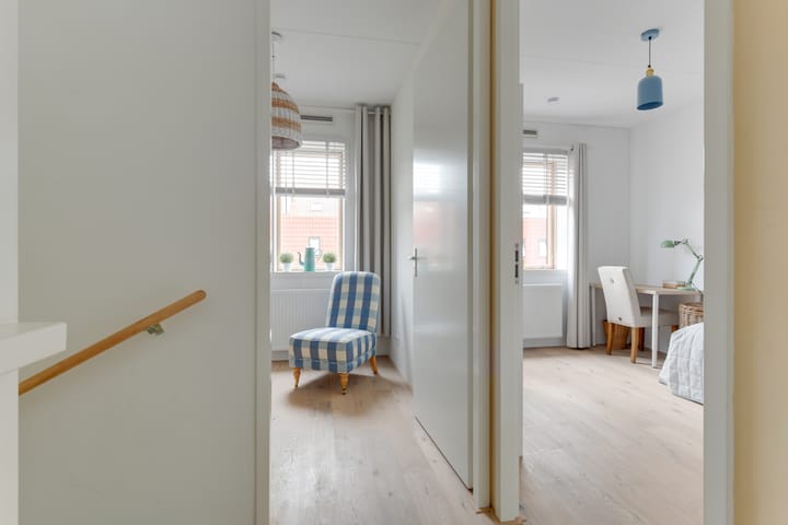 Foto 26 van Brederostraat 5