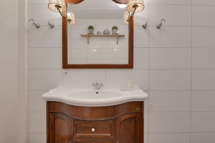 Foto 24 van Brederostraat 5