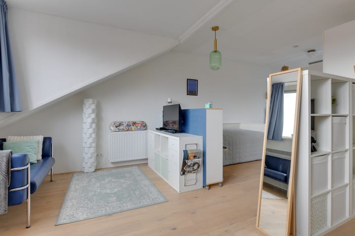 Foto 35 van Brederostraat 5