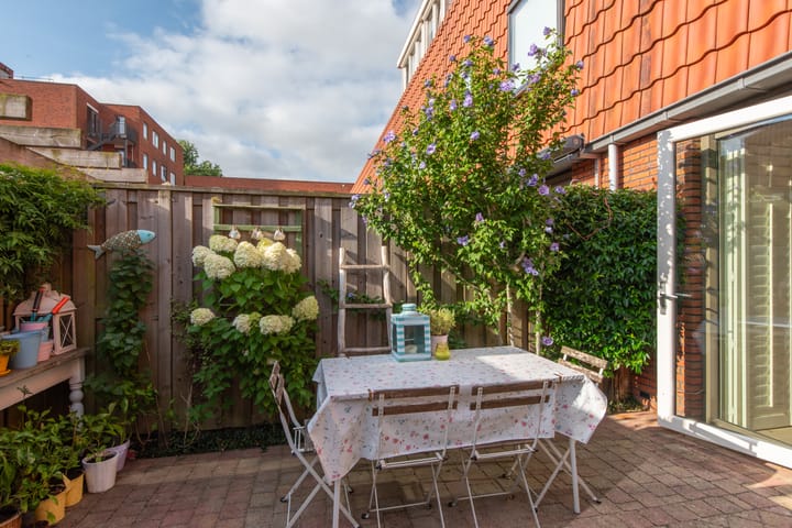 Foto 47 van Brederostraat 5