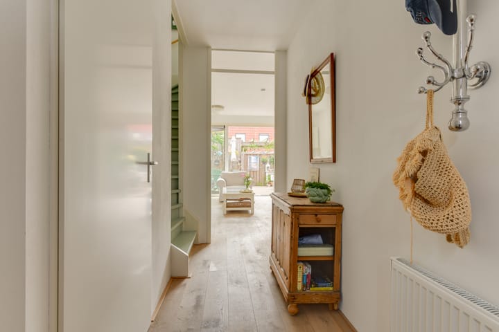 Foto 7 van Brederostraat 5