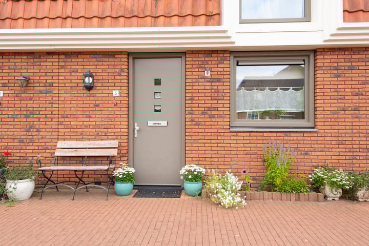 Foto 5 van Brederostraat 5