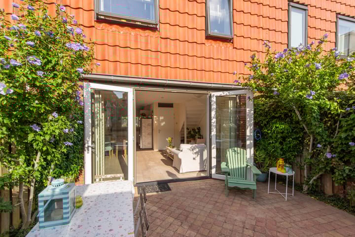 Foto 43 van Brederostraat 5