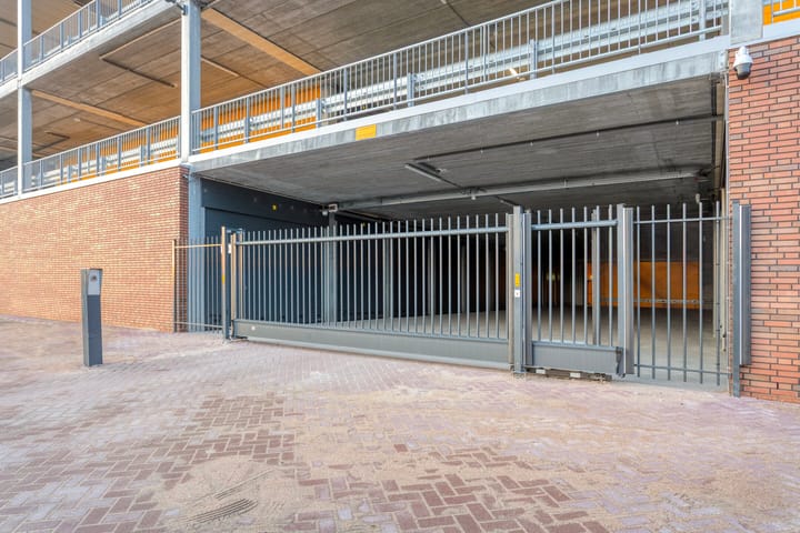 Leidse Schouw 2-G, Alphen aan den Rijn