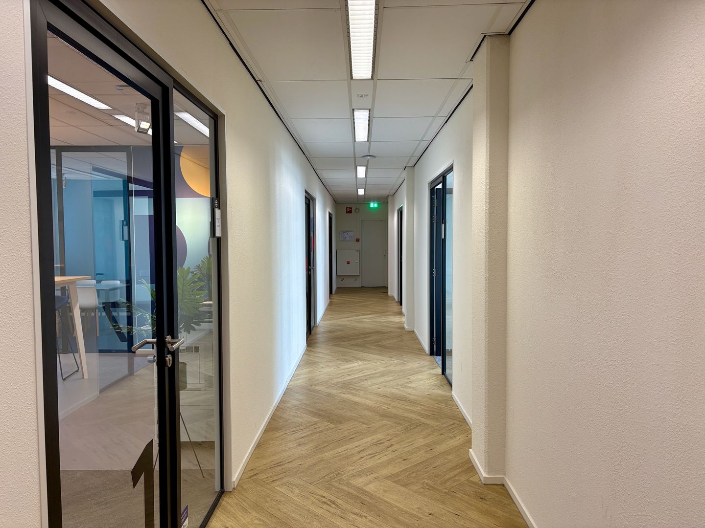 View photo 2 of Olof Palmestraat 12