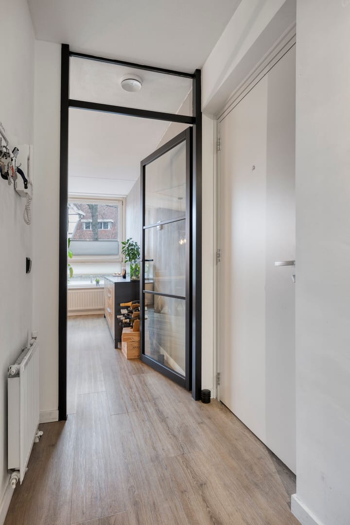 Foto 11 van Tongelresestraat 10-A